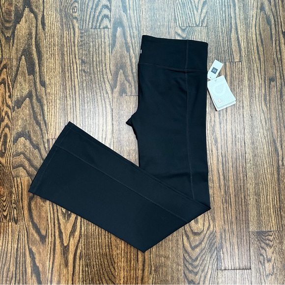 GAP GapFit gdance Slim Boot Pant (Black) L - Picture 3 of 12